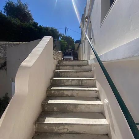 Virginia's Harbour House * Kassiopi
