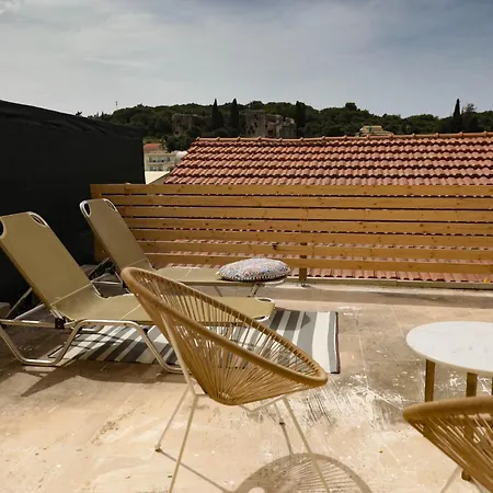 Apartment Virginia's Harbour House Kassiopi