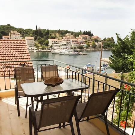 Virginia's Harbour House