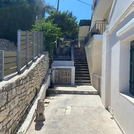 Virginia's Harbour House